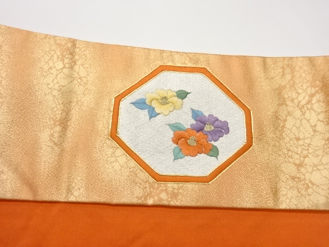  蜀江文に山茶花・南天模様刺繍名古屋帯